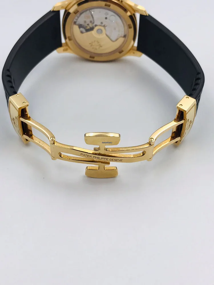 Patek Philippe Aquanaut 5068R-001